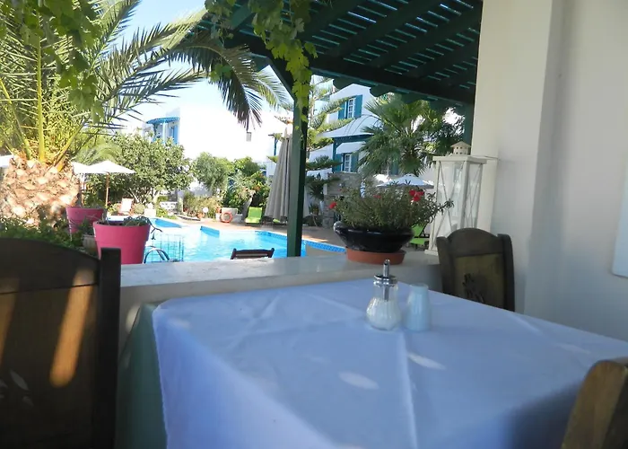 Aparthotel Ioanna 4*