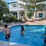 Aparthotel Ioanna