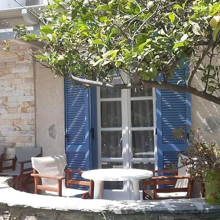 Ioanna Aparthotel 4*
