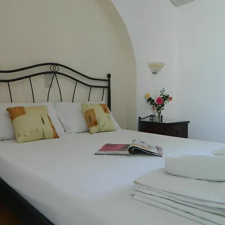 Ξενοδοχείο με διαμερίσματα ιωάννα