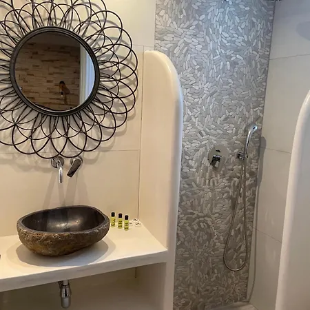 ιωάννα Ξενοδοχείο με διαμερίσματα 4*