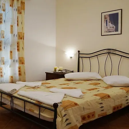 Ioanna Aparthotel 4*